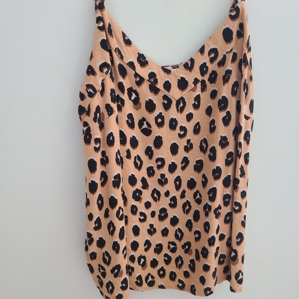 Leopard Print Top; medium